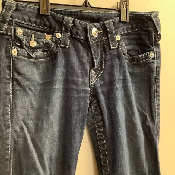 TRUE Religion Skinny Jeans. Size 27 - Picture 3 of 9
